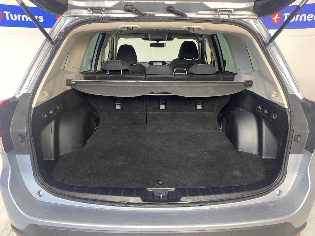 Photo '14' of Subaru Forester Photo '14' of Subaru Forester