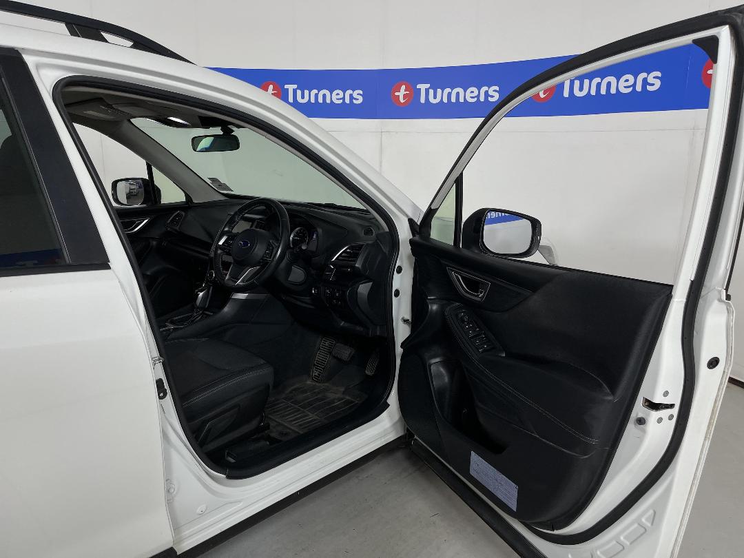 Photo '15' of Subaru Forester