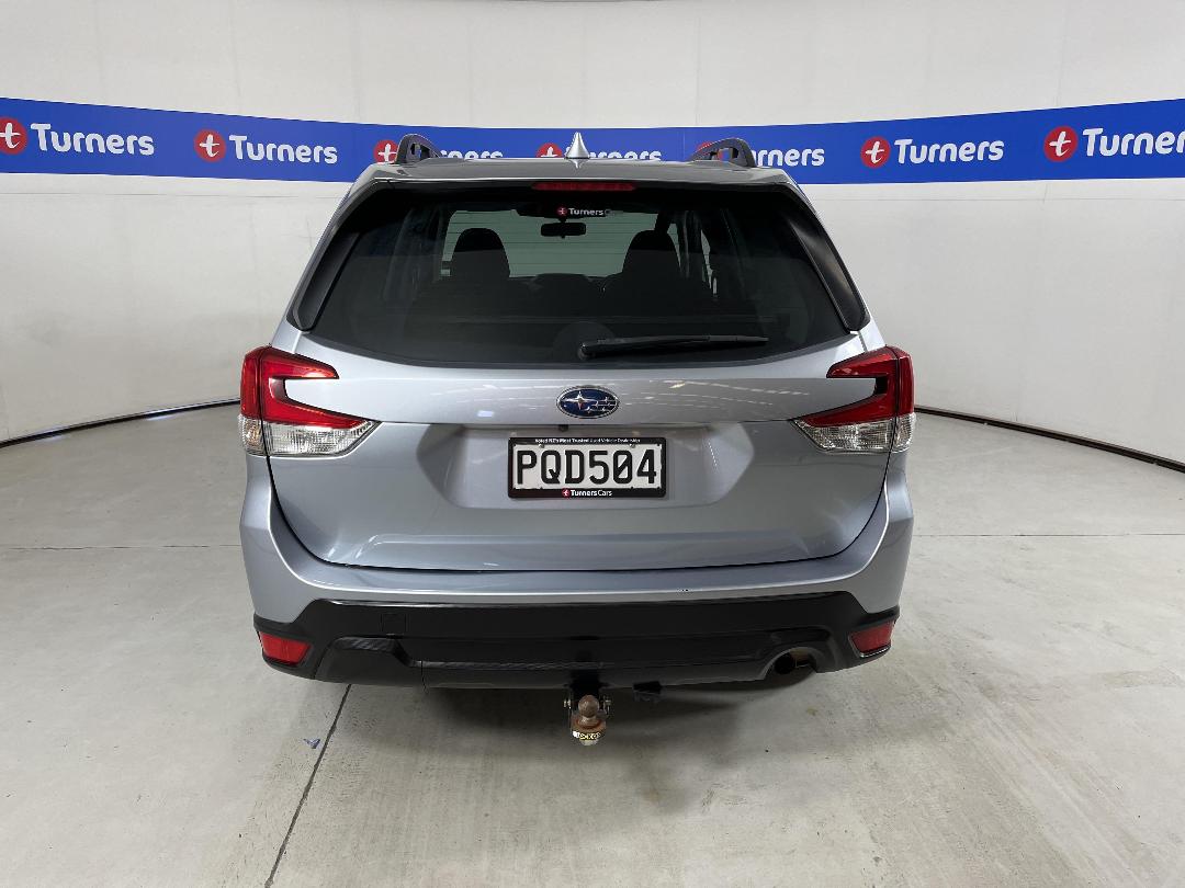 Photo '6' of Subaru Forester