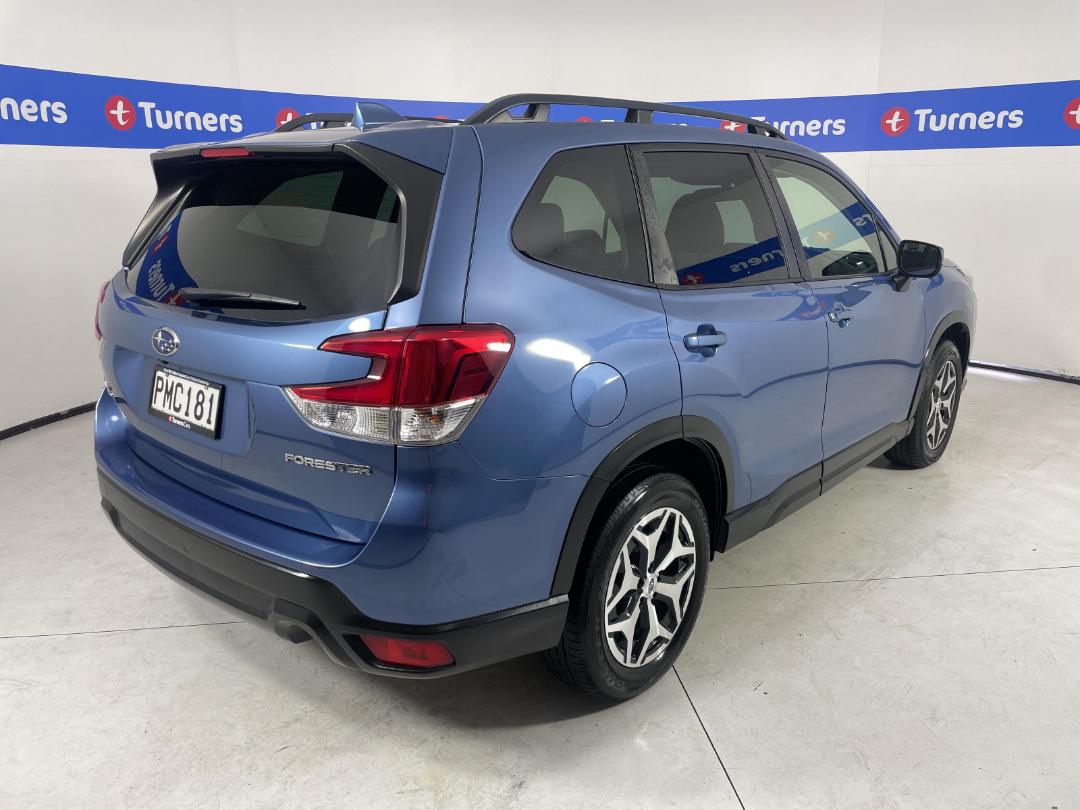 Photo '7' of Subaru Forester Photo '7' of Subaru Forester