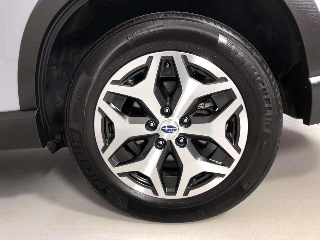 Photo '11' of Subaru Forester Photo '11' of Subaru Forester