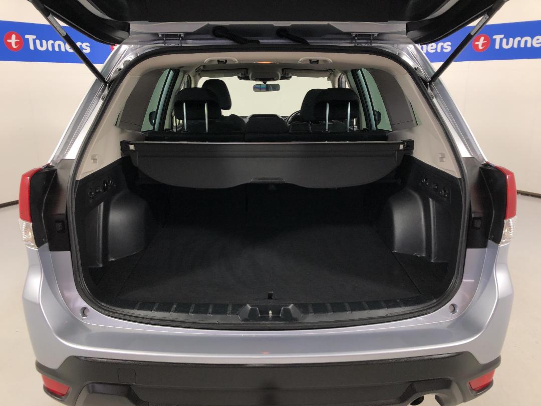 Photo '14' of Subaru Forester Photo '14' of Subaru Forester