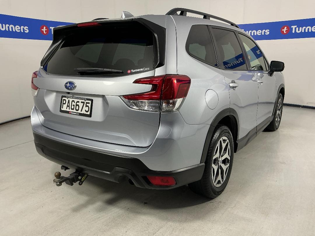 Photo '7' of Subaru Forester