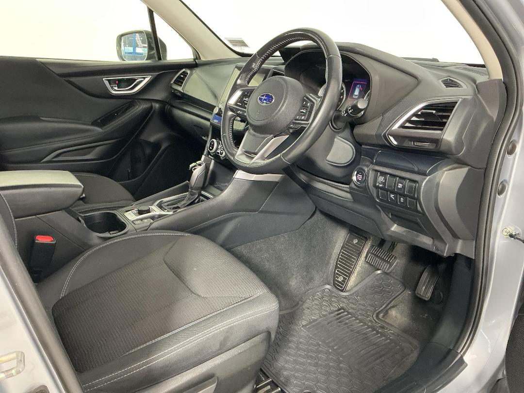 Photo '16' of Subaru Forester