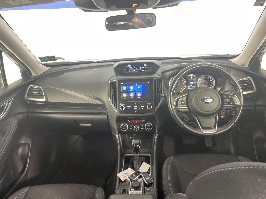 Photo '17' of Subaru Forester Photo '17' of Subaru Forester