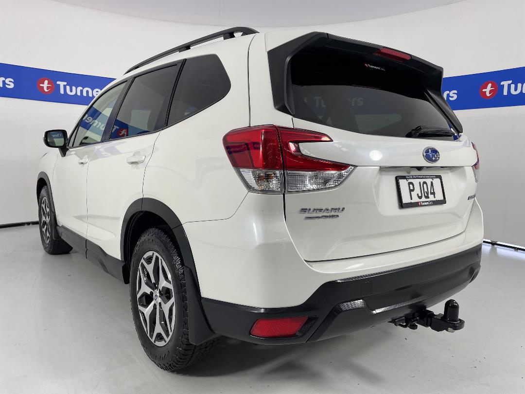 Photo '5' of Subaru Forester Photo '5' of Subaru Forester