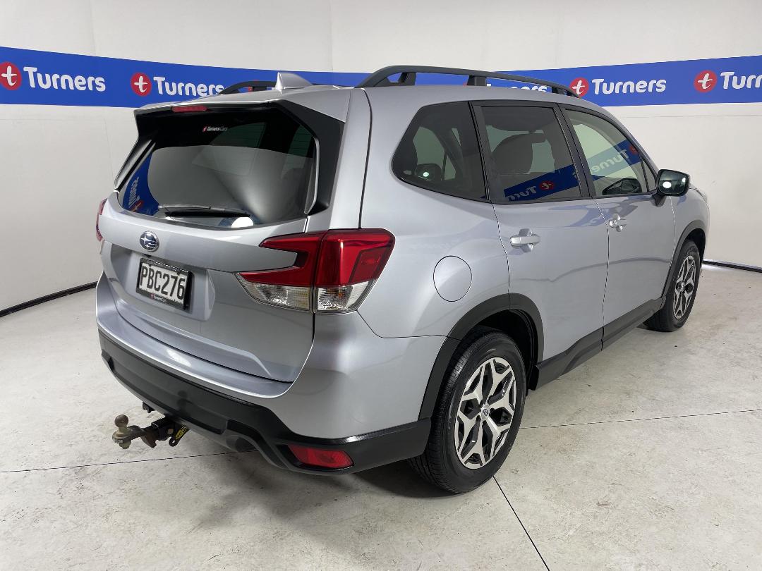 Photo '7' of Subaru Forester