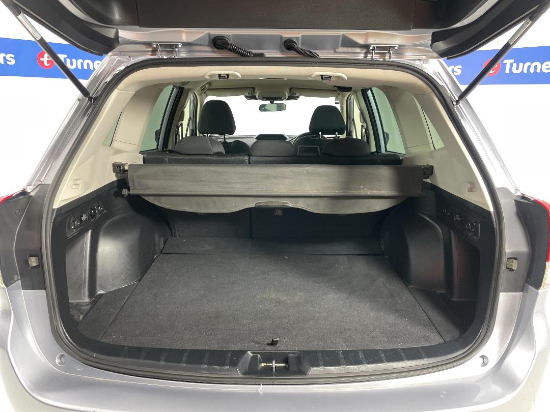 Photo '14' of Subaru Forester