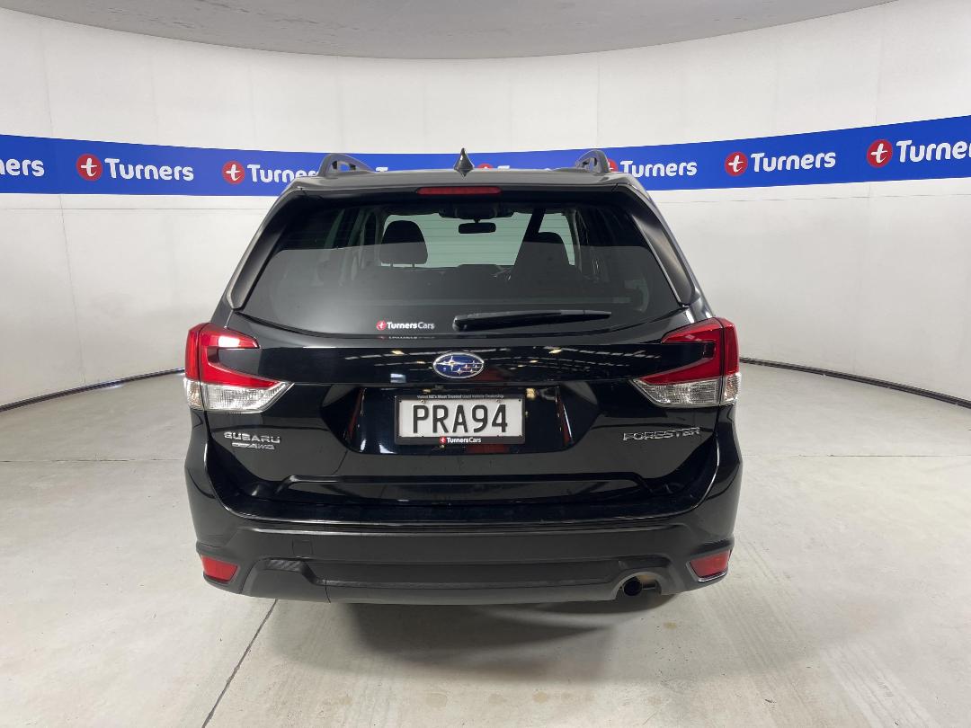 Photo '6' of Subaru Forester