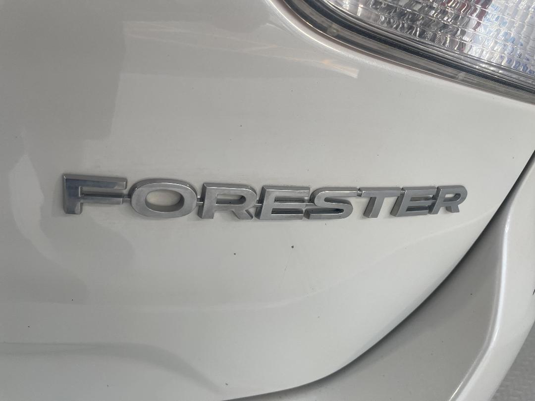 Photo '37' of Subaru Forester