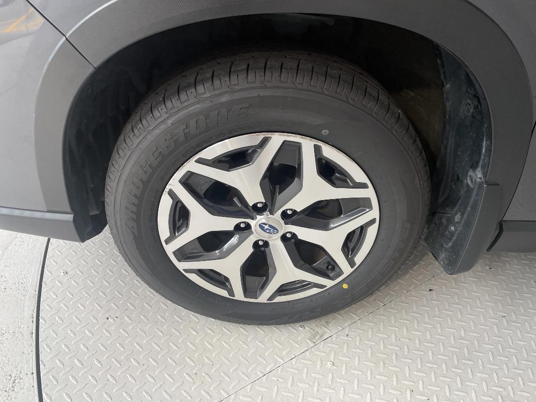 Photo '10' of Subaru Forester