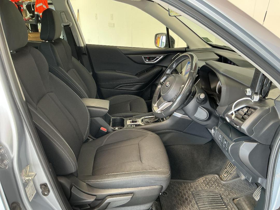 Photo '16' of Subaru Forester