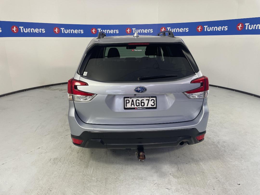 Photo '6' of Subaru Forester