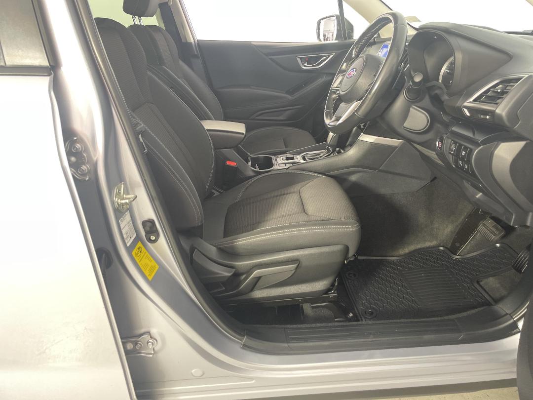 Photo '16' of Subaru Forester