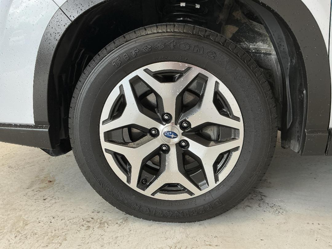 Photo '10' of Subaru Forester