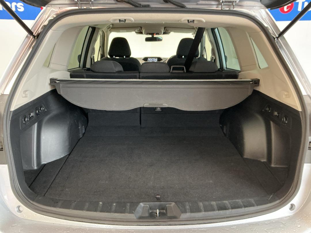 Photo '14' of Subaru Forester