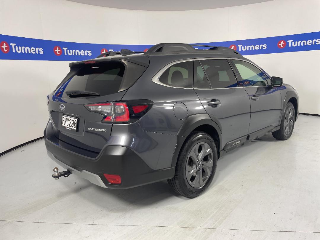 Photo '7' of Subaru Outback