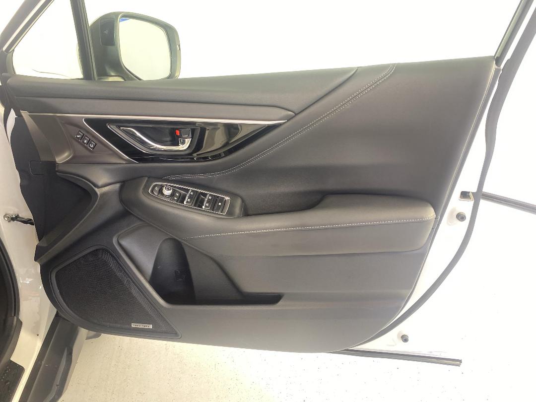 Photo '15' of Subaru Outback Photo '15' of Subaru Outback