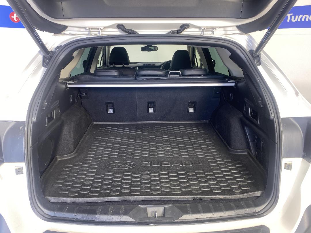 Photo '14' of Subaru Outback Photo '14' of Subaru Outback