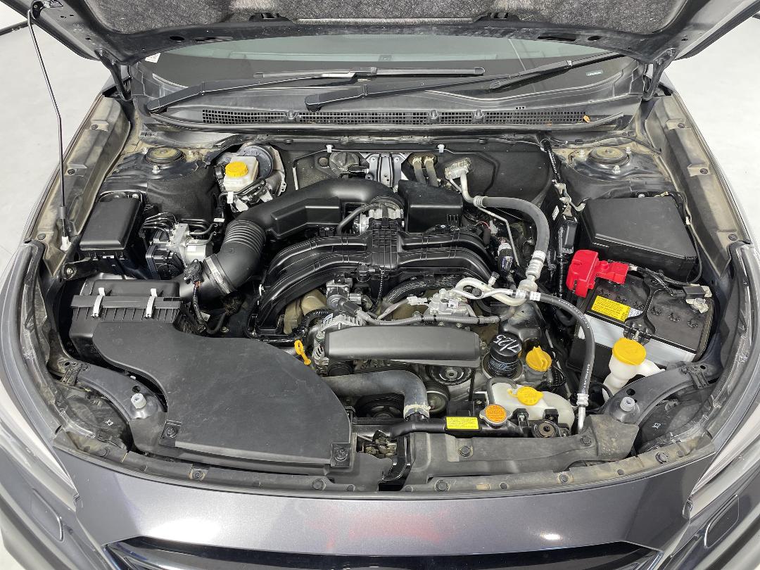 Photo '13' of Subaru Outback