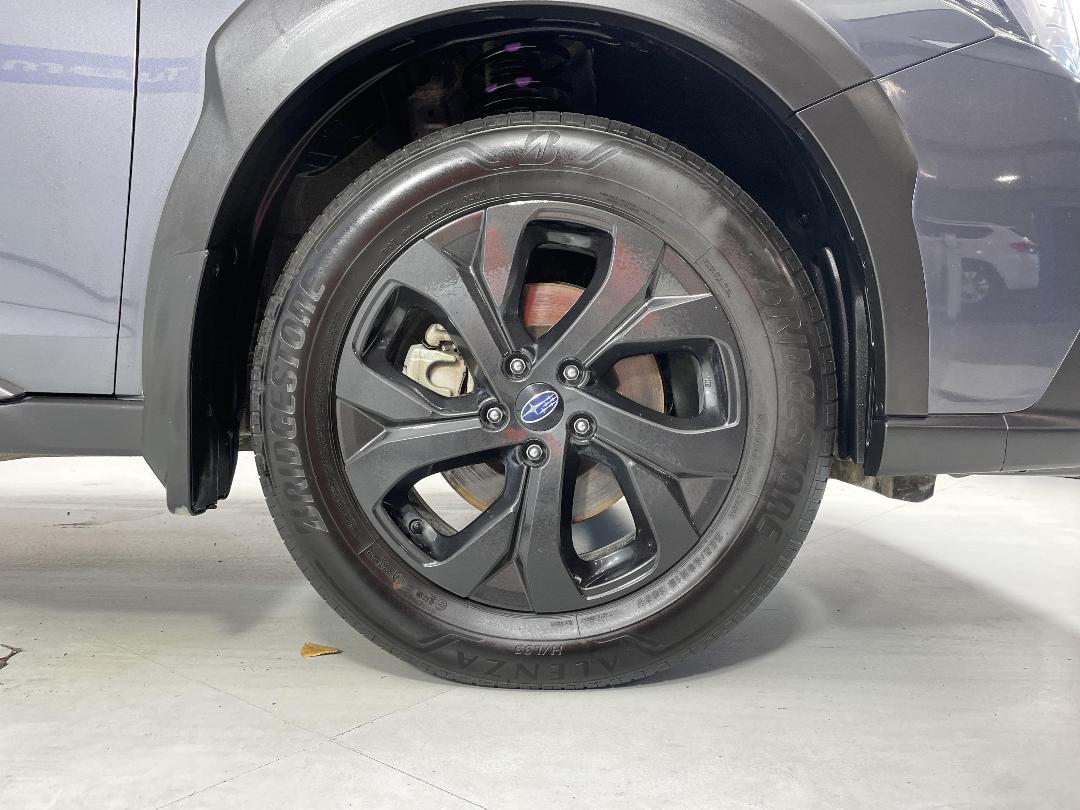 Photo '9' of Subaru Outback