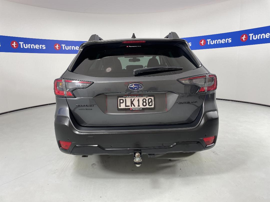 Photo '6' of Subaru Outback