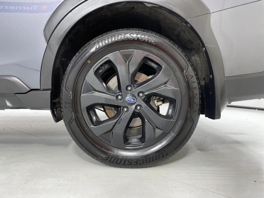 Photo '11' of Subaru Outback