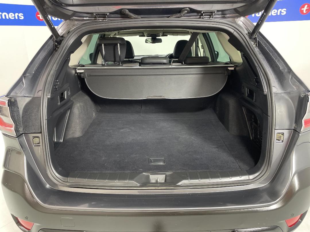 Photo '14' of Subaru Outback