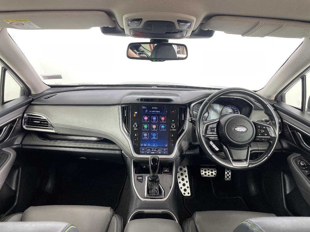 Photo '17' of Subaru Outback