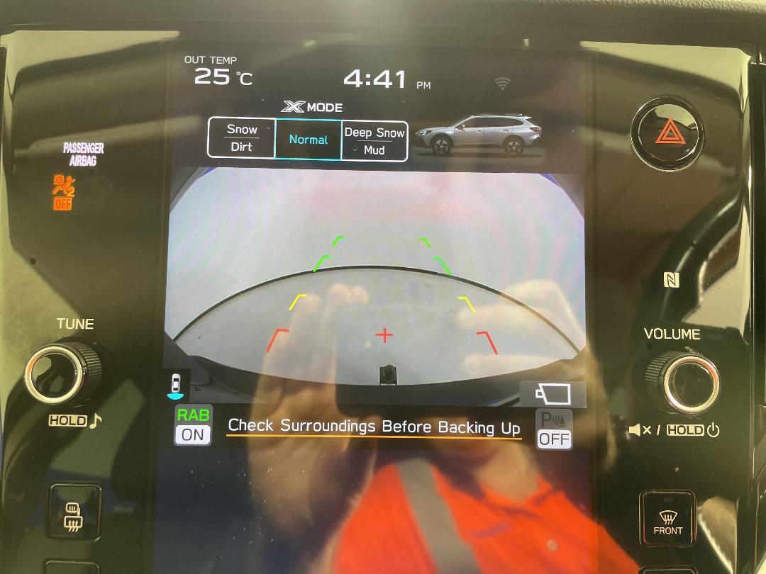 Photo '26' of Subaru Outback