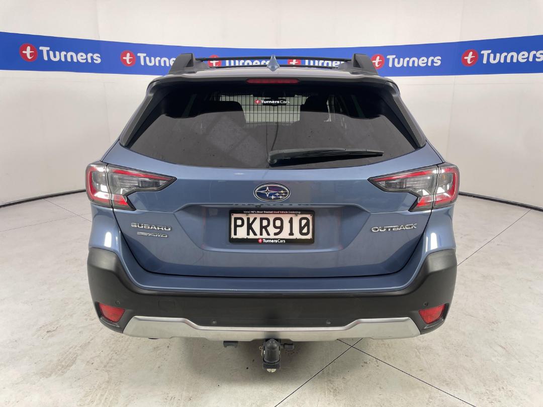 Photo '6' of Subaru Outback Photo '6' of Subaru Outback