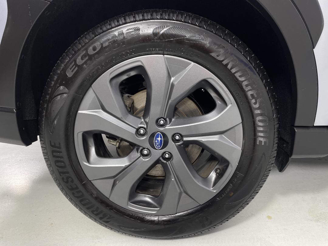 Photo '12' of Subaru Outback