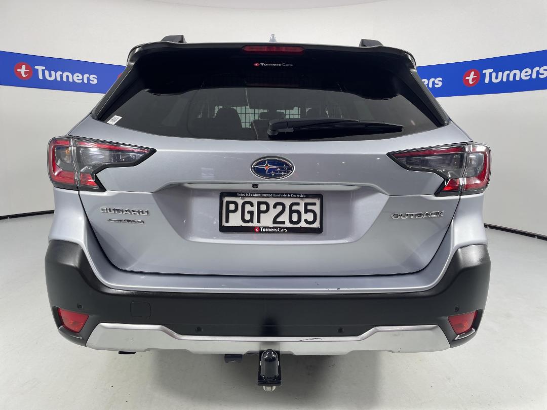 Photo '6' of Subaru Outback