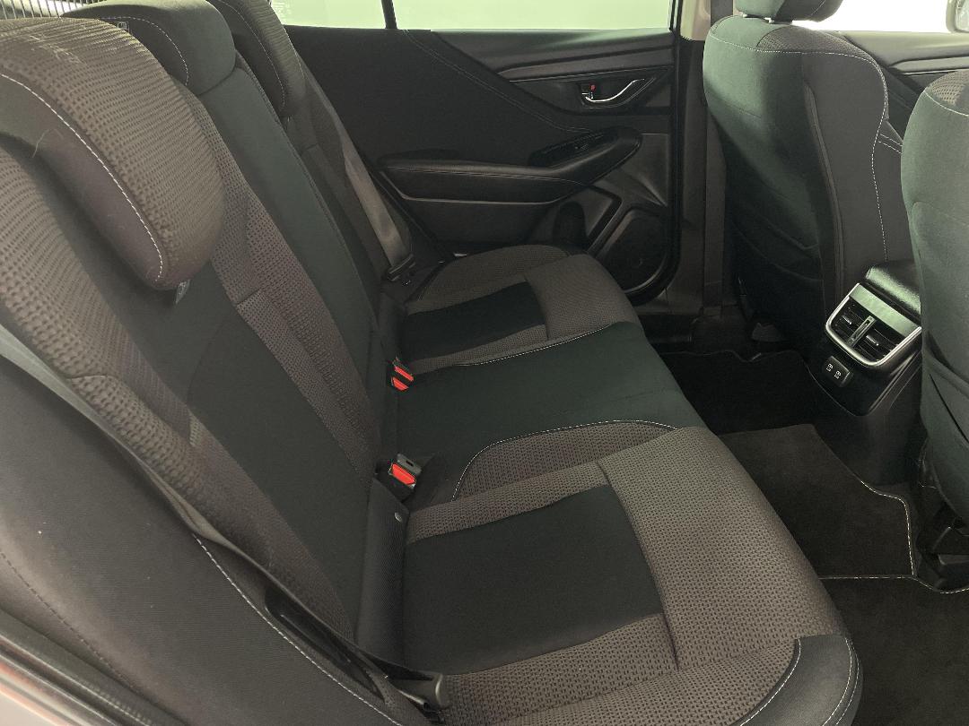 Photo '20' of Subaru Outback