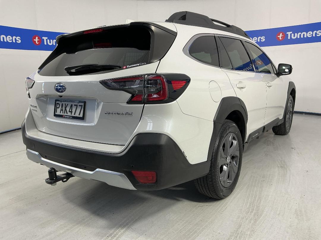 Photo '7' of Subaru Outback