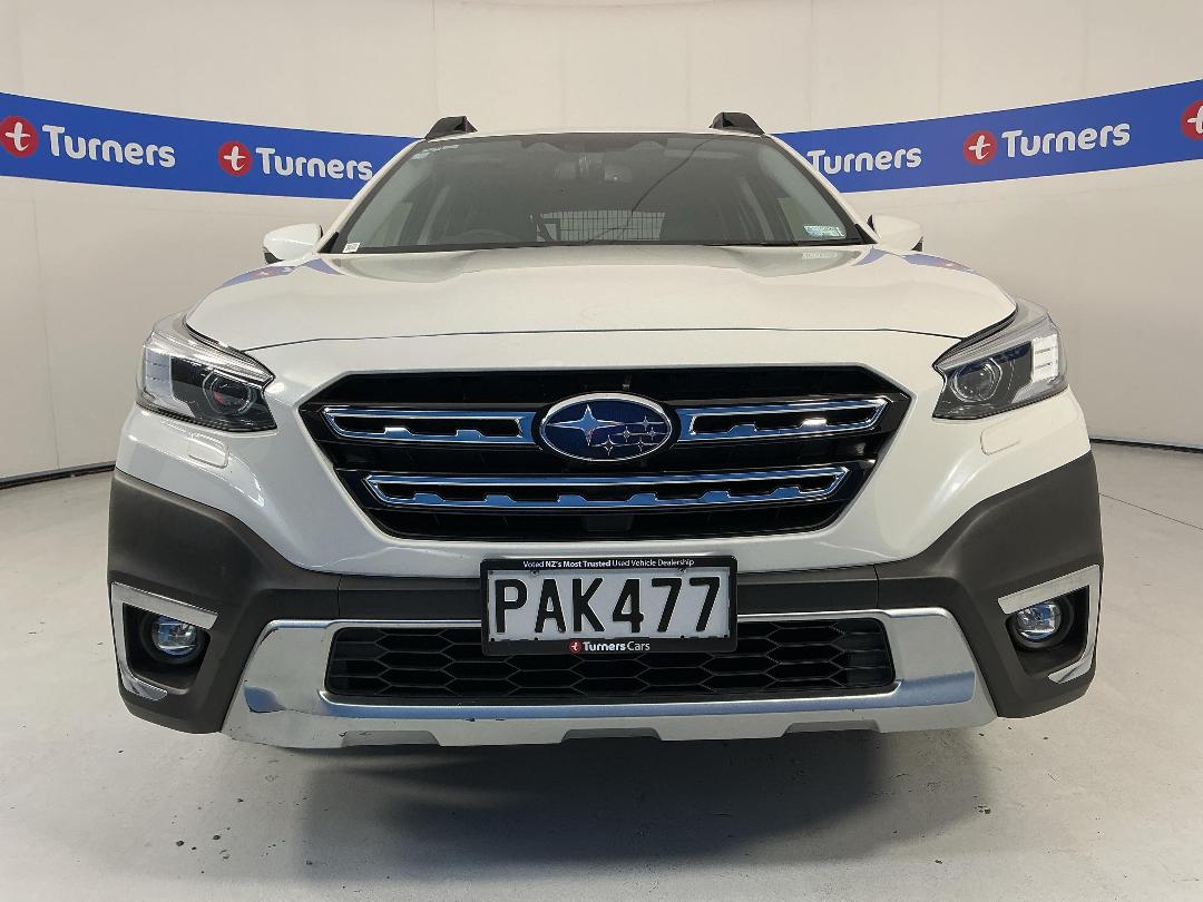 Photo '2' of Subaru Outback