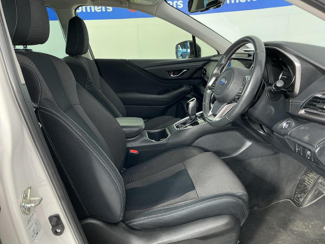 Photo '16' of Subaru Outback