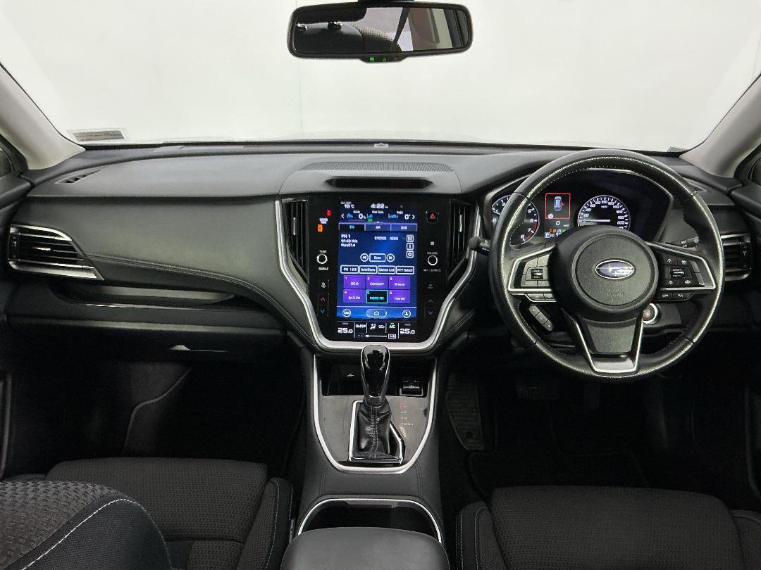 Photo '17' of Subaru Outback