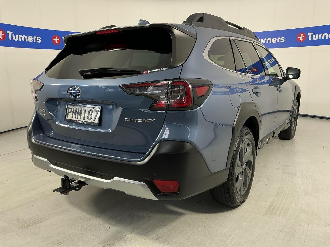 Photo '7' of Subaru Outback Photo '7' of Subaru Outback