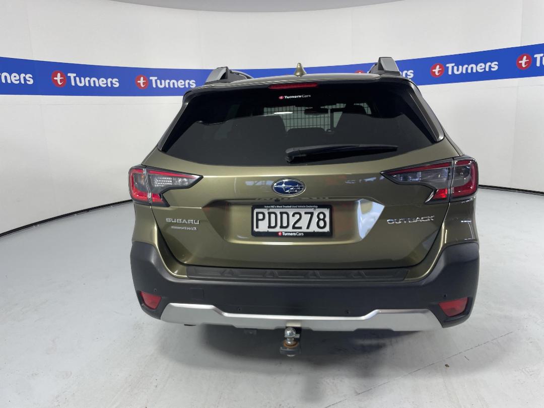 Photo '6' of Subaru Outback