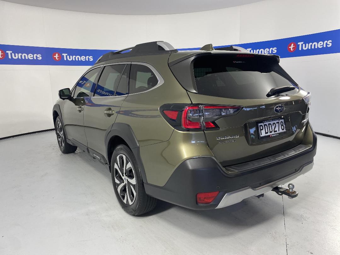 Photo '5' of Subaru Outback