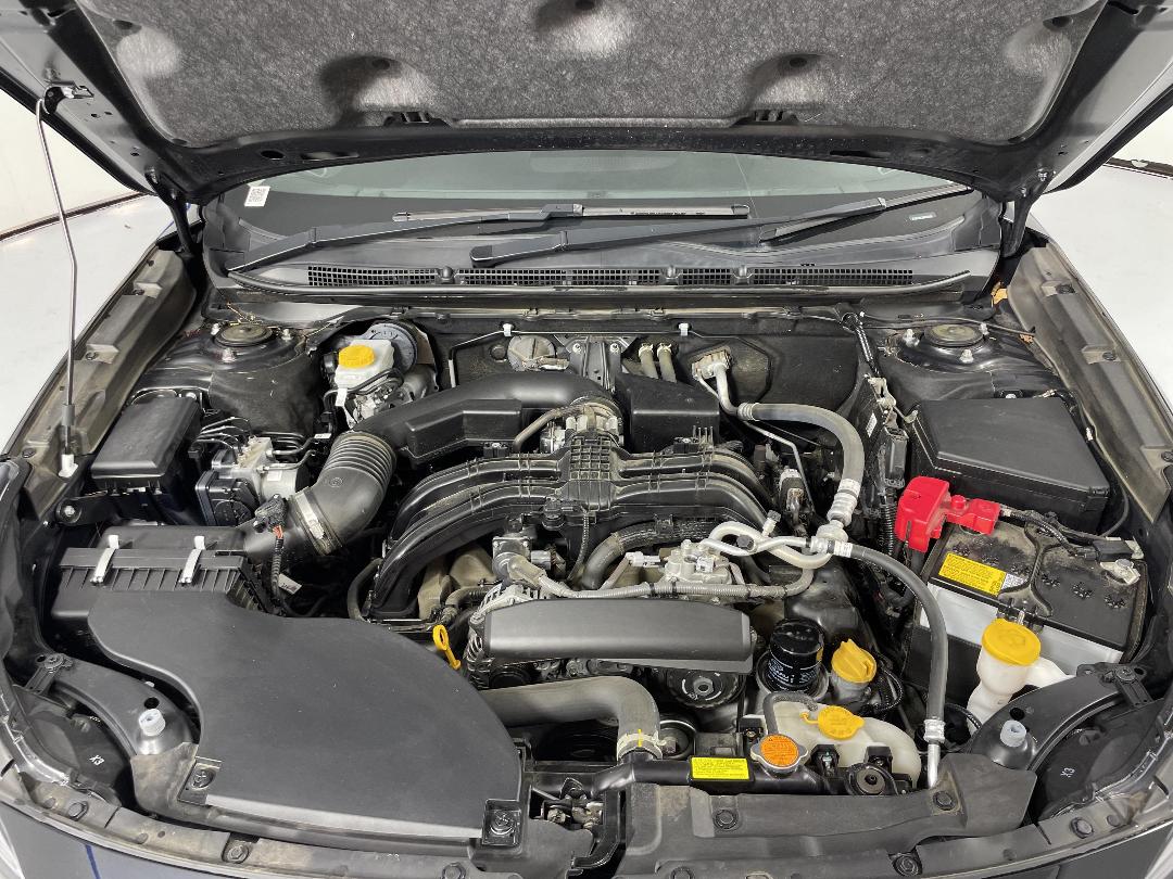 Photo '13' of Subaru Outback