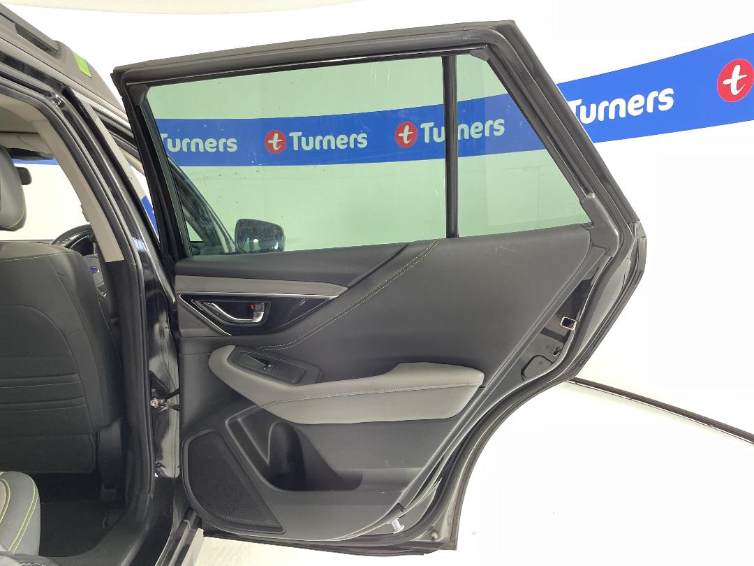 Photo '19' of Subaru Outback