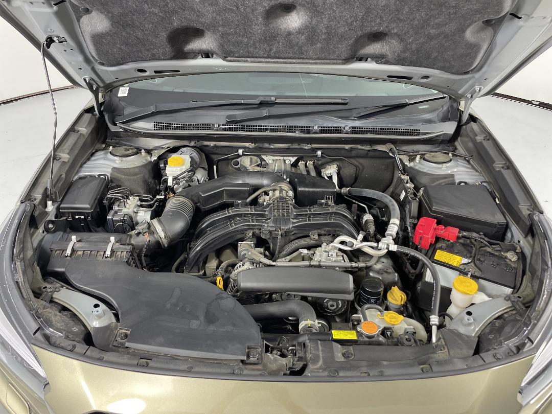 Photo '13' of Subaru Outback