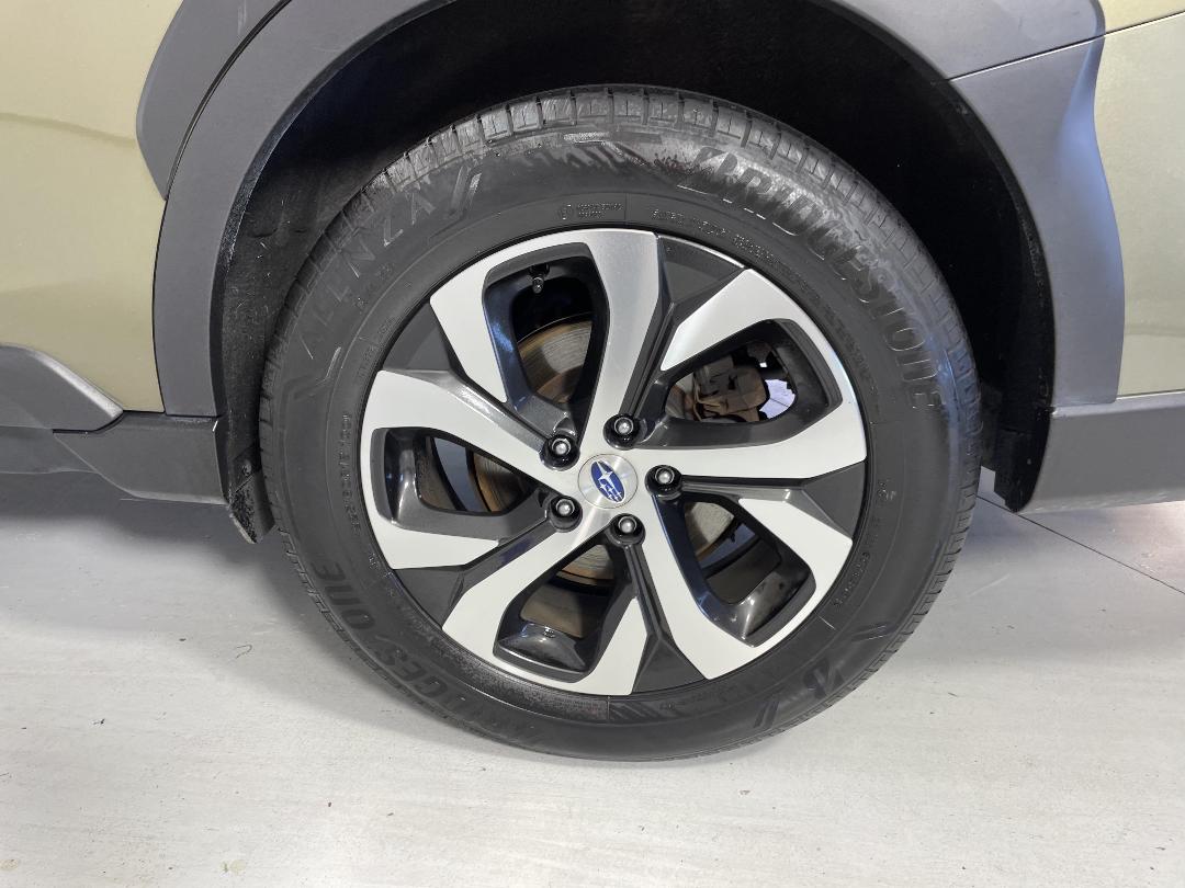 Photo '11' of Subaru Outback