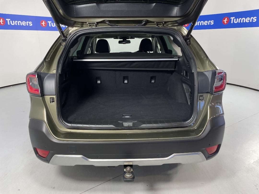 Photo '14' of Subaru Outback