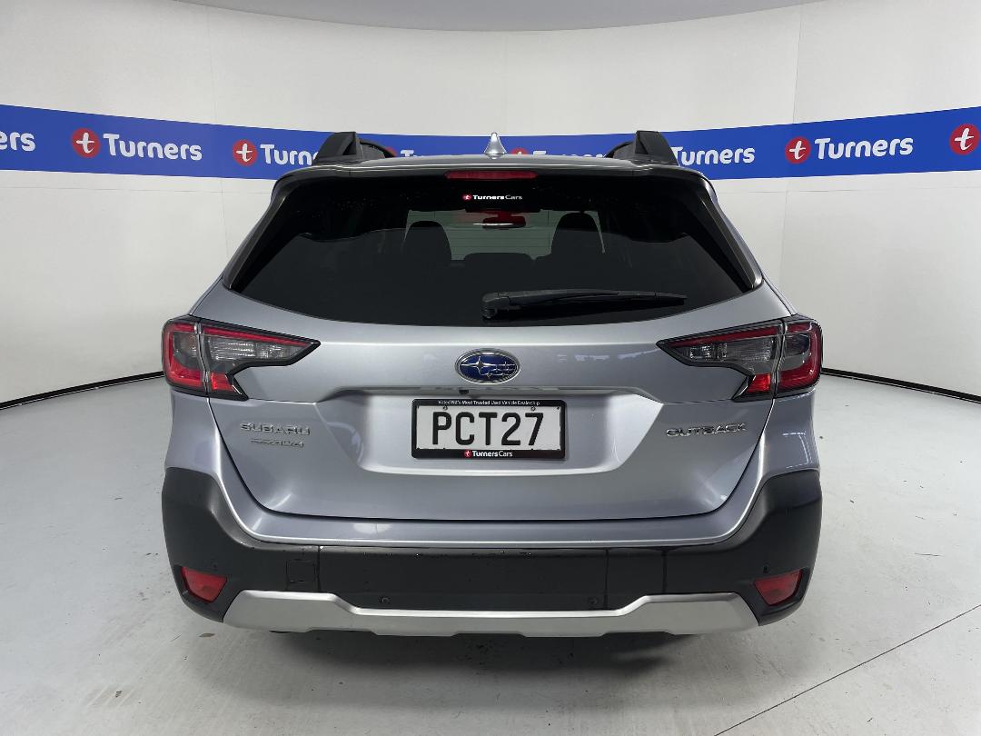 Photo '6' of Subaru Outback Photo '6' of Subaru Outback