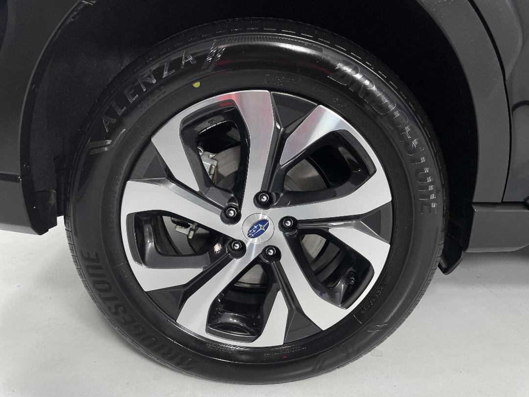 Photo '12' of Subaru Outback