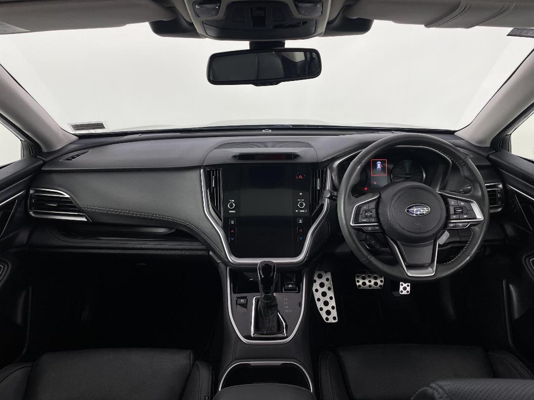 Photo '17' of Subaru Outback