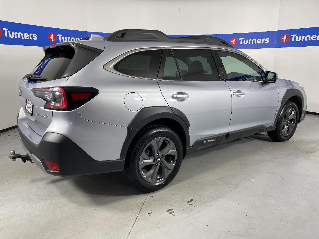 Photo '7' of Subaru Outback